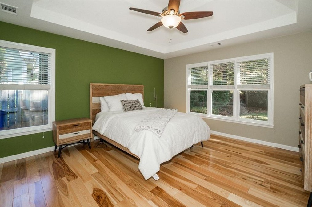 3176 Oakhill Pl, Decatur GA  30033-3300 exterior