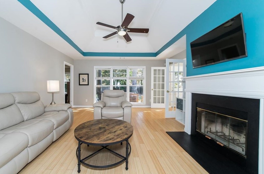 3176 Oakhill Pl, Decatur GA  30033-3300 exterior