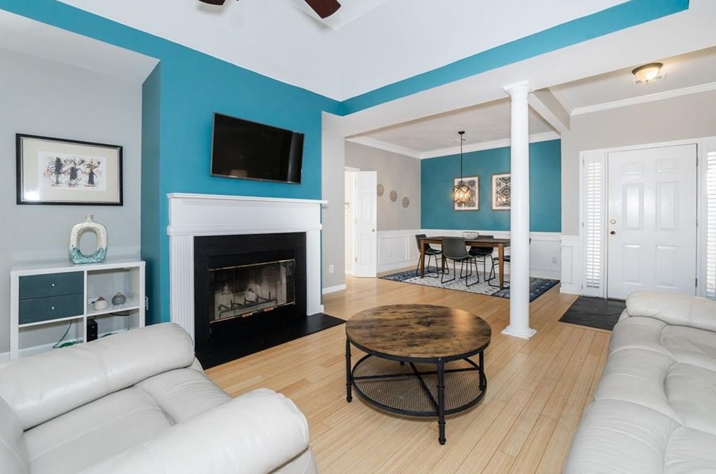 3176 Oakhill Pl, Decatur GA  30033-3300 exterior