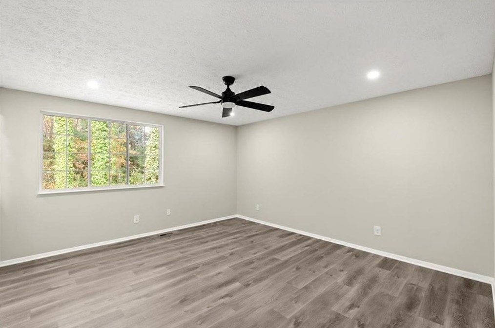4992 Stone Trce, Stone Mountain GA  30083-6008 exterior