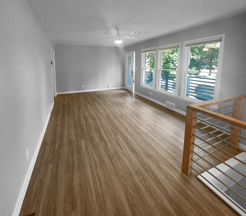 1957 La Mesa Ln, Decatur GA  30032-5151 exterior