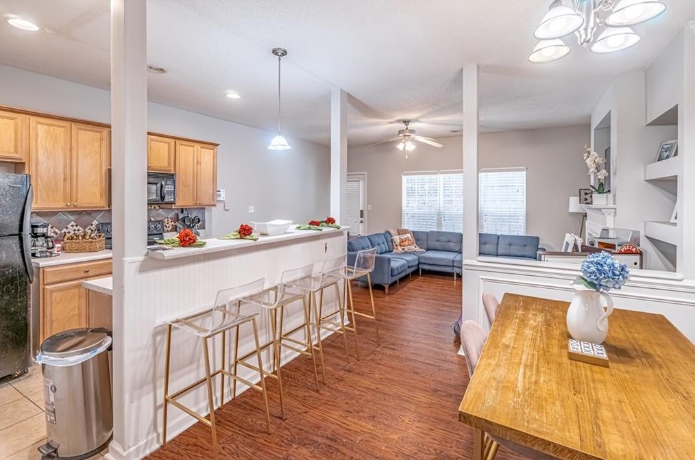 4852 Park Cir, Atlanta GA  30349-2049 exterior