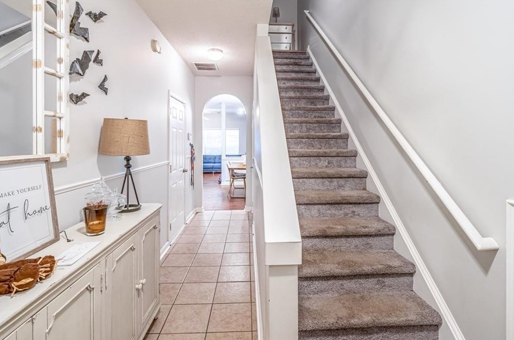 4852 Park Cir, Atlanta GA  30349-2049 exterior