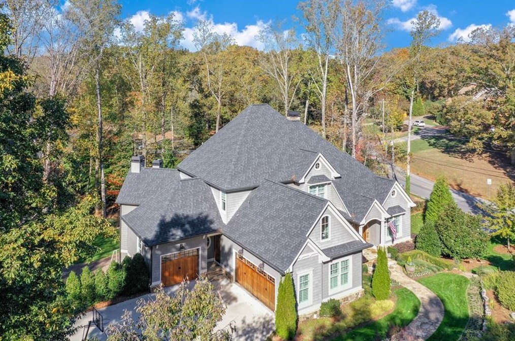 2599 Club Dr, Gainesville, GA 30506