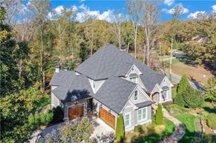 2599 Club Dr, Gainesville GA  30506-0017 exterior