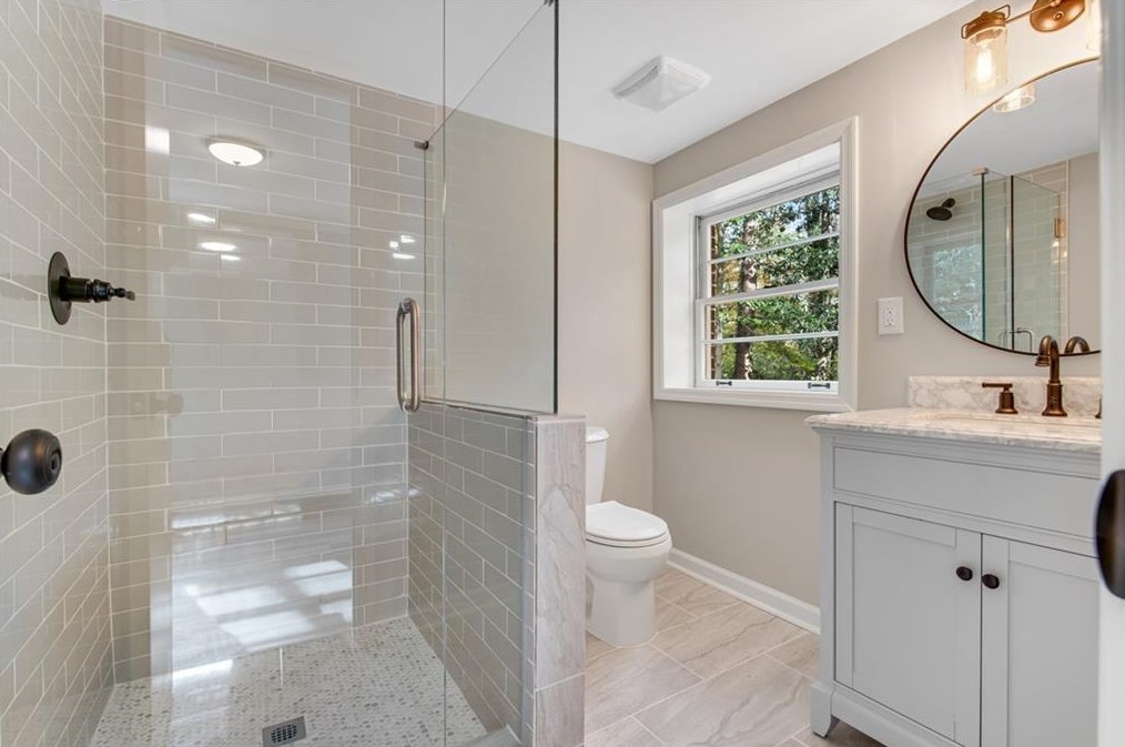 2935 Ponderosa Cir, Decatur GA  30033-1526 exterior