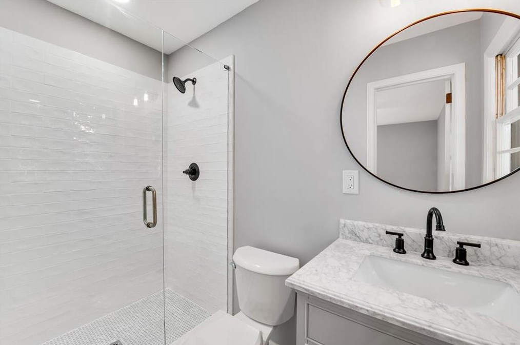 2935 Ponderosa Cir, Decatur GA  30033-1526 exterior