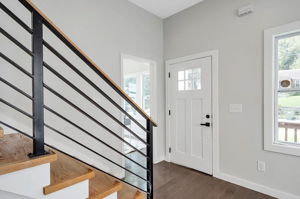 1035 Westmoor Dr, Atlanta GA  30314-2822 exterior
