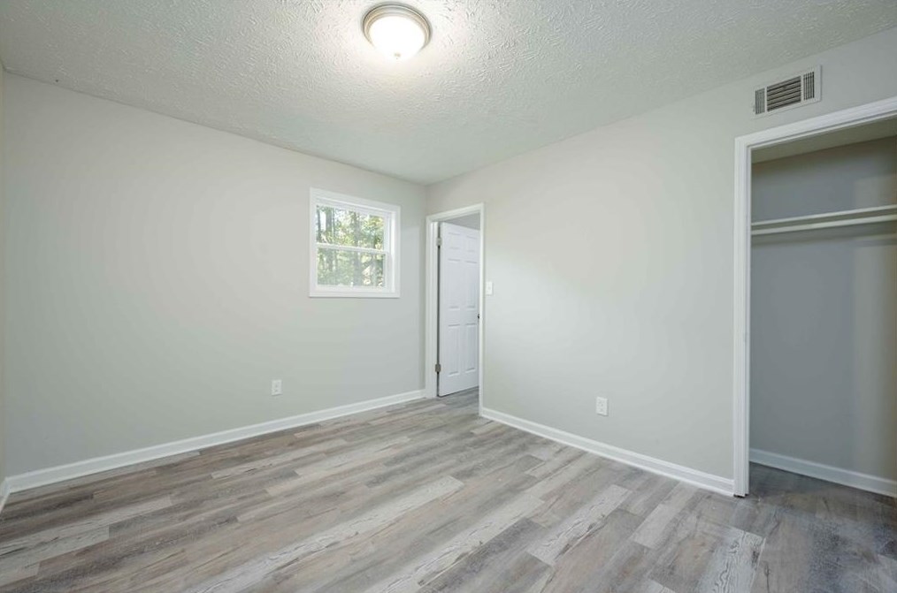 3413 Tarragon Dr, Decatur GA  30034-6212 exterior