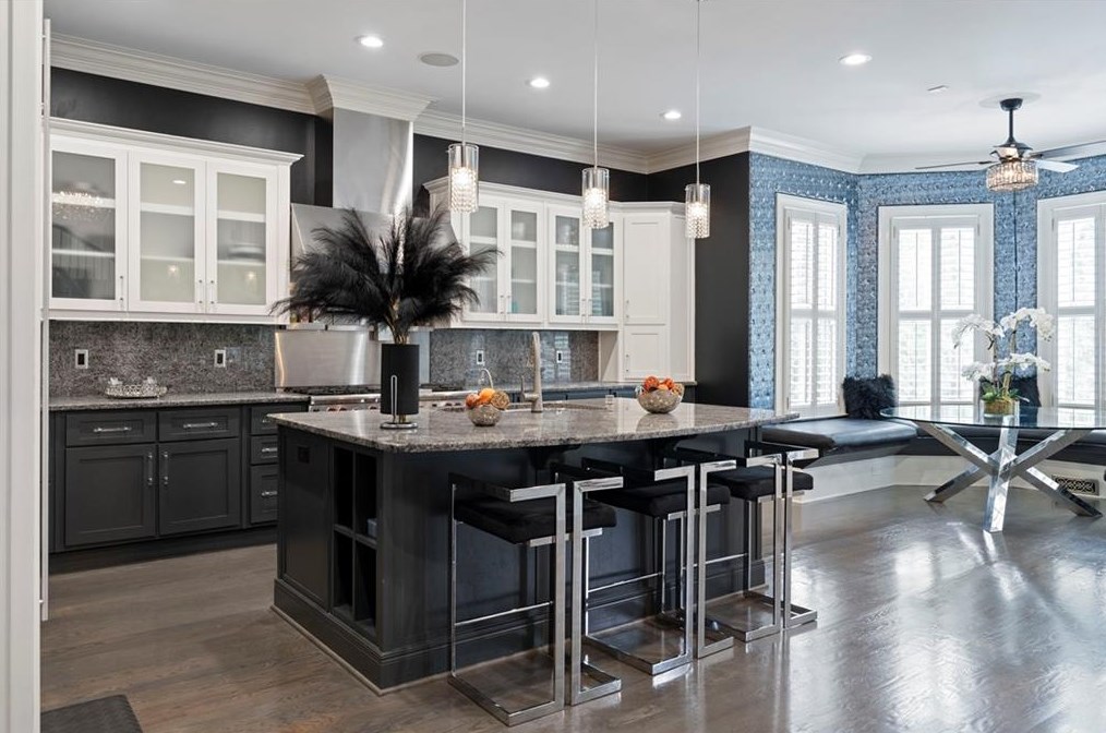 904 Carriage Path, Smyrna GA  30082-4761 exterior