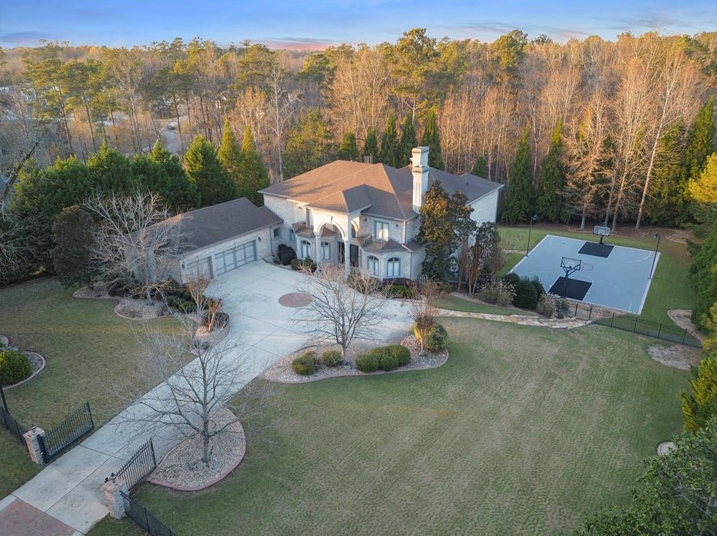 904 Carriage Path, Smyrna GA  30082-4761 exterior