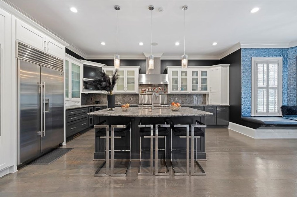 904 Carriage Path, Smyrna GA  30082-4761 exterior