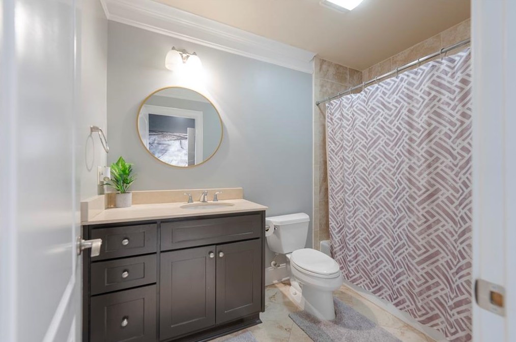 904 Carriage Path, Smyrna GA  30082-4761 exterior