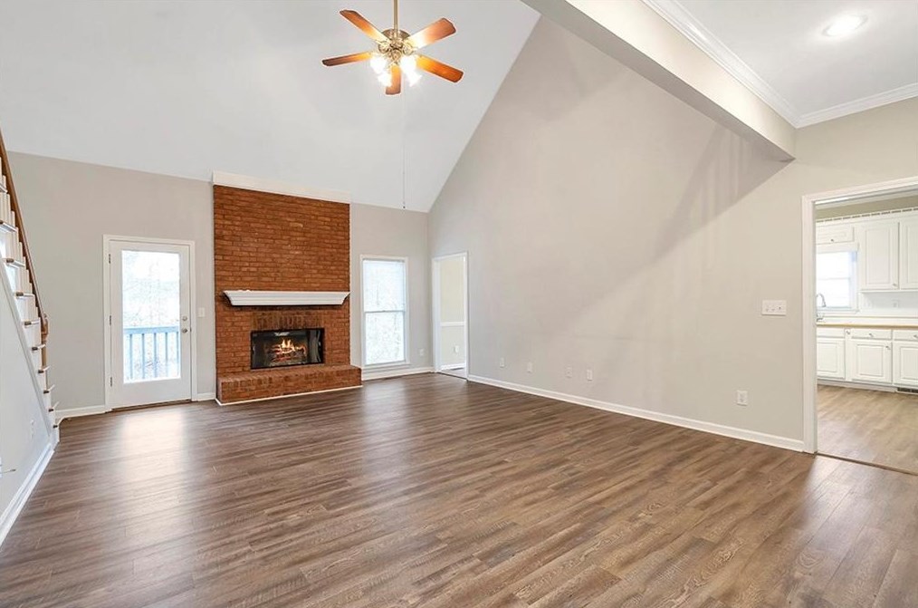 1505 Peachcrest Dr, Lawrenceville GA  30043-2875 exterior