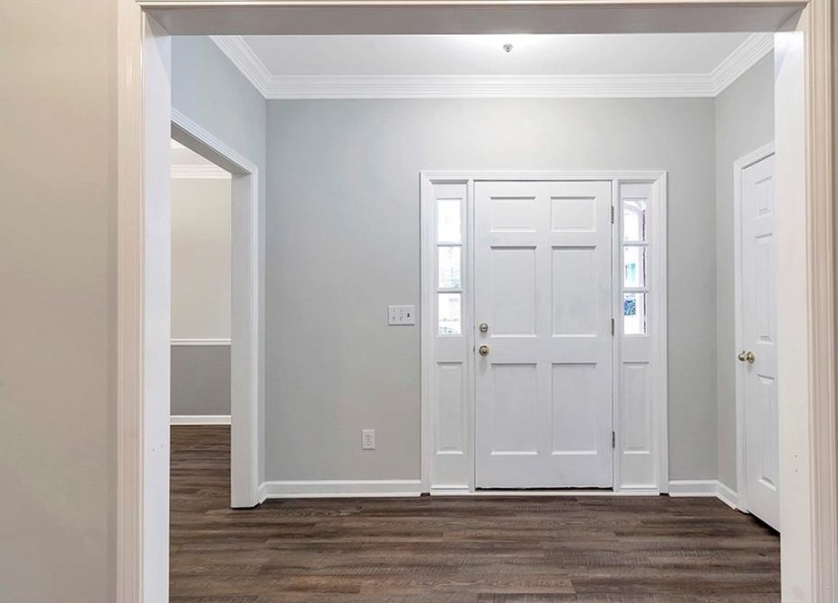 1505 Peachcrest Dr, Lawrenceville GA  30043-2875 exterior