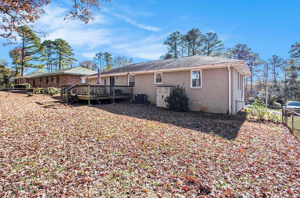 1916 Valencia Rd, Decatur GA  30032-5272 exterior