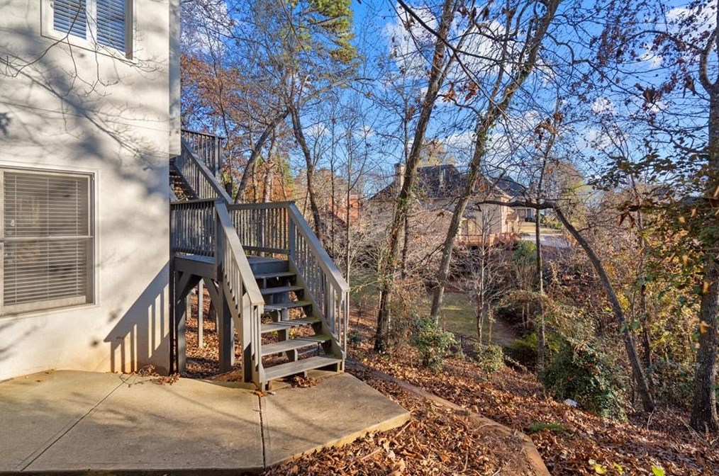 340 Falls Point Trl, Alpharetta GA  30022-8470 exterior