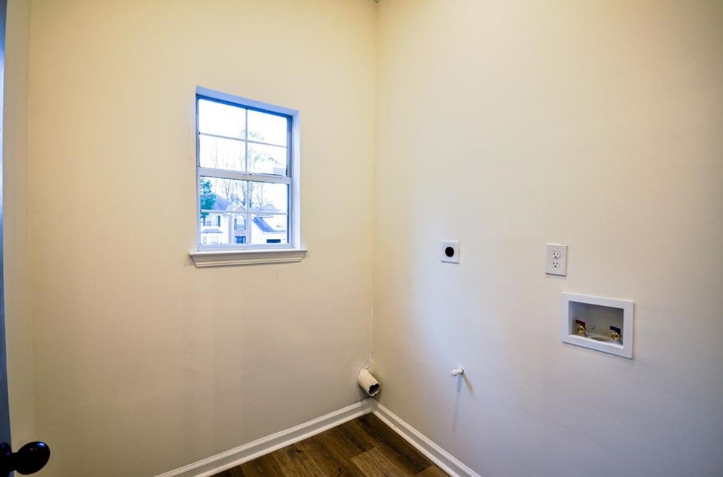 2305 Creekview Trl, Decatur GA  30035-3651 exterior