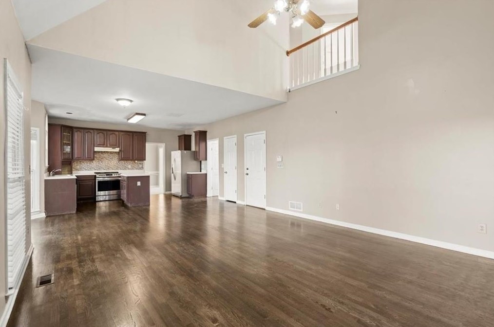 2125 Sweetbirch Trl, Lawrenceville GA  30044-4564 exterior