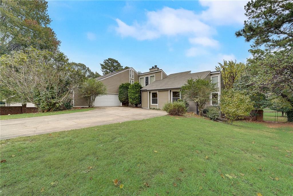 5005 Willow Bluff Dr, Sandy Springs, GA 30350 MLS 7309603 Coldwell Banker