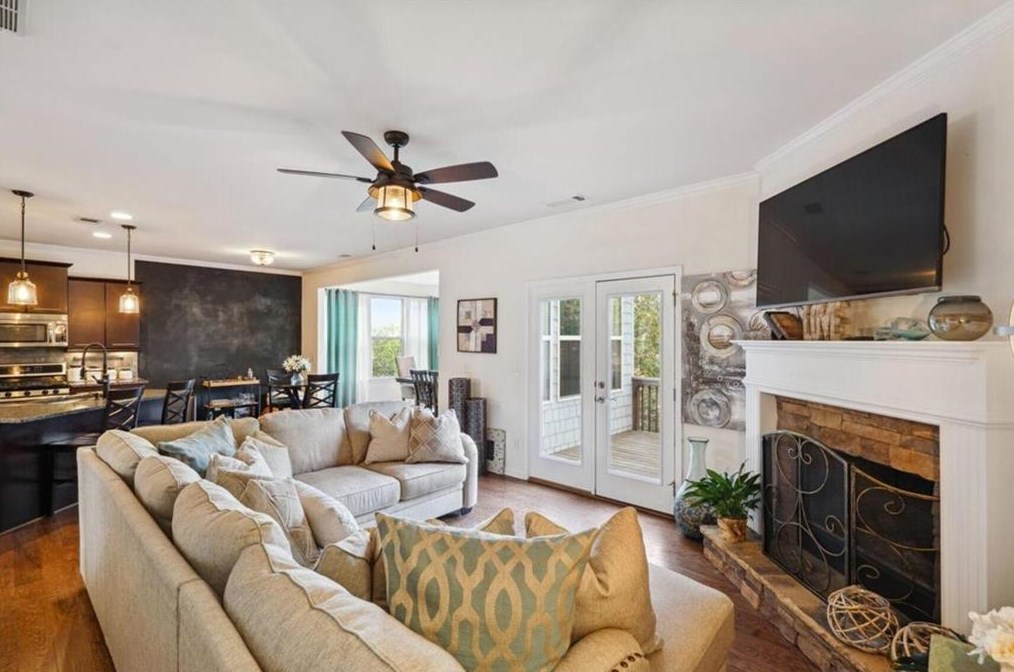 4312 Jameson Ln, Smyrna GA  30082-2506 exterior