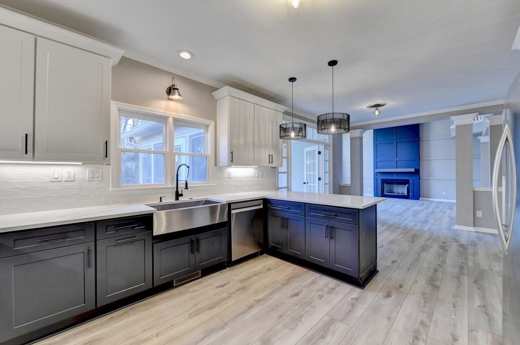 2184 Huntcrest Way, Lawrenceville GA 30043-8126 exterior