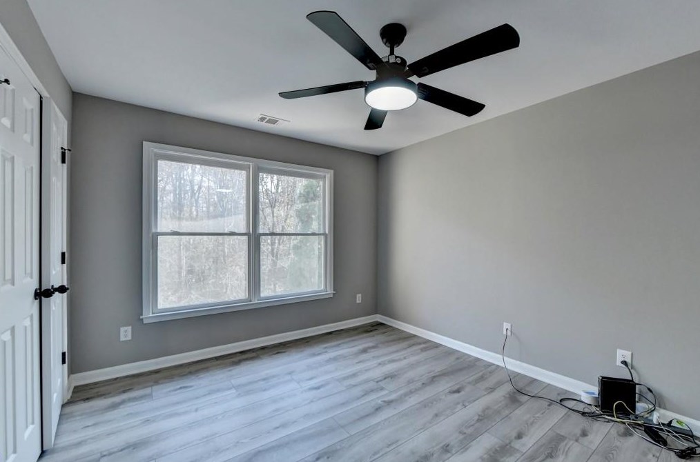 2184 Huntcrest Way, Lawrenceville GA 30043-8126 exterior