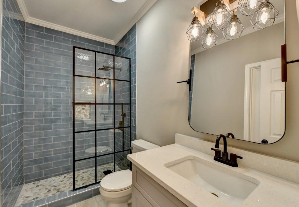 2184 Huntcrest Way, Lawrenceville GA 30043-8126 exterior