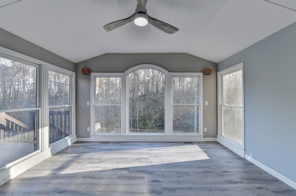 2184 Huntcrest Way, Lawrenceville GA 30043-8126 exterior