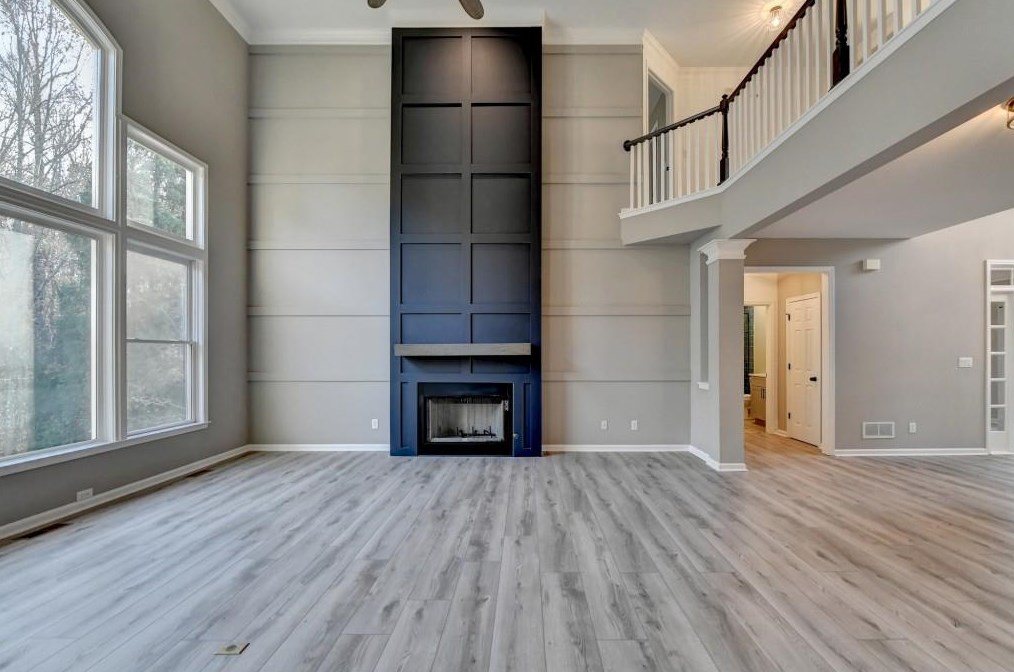 2184 Huntcrest Way, Lawrenceville GA 30043-8126 exterior