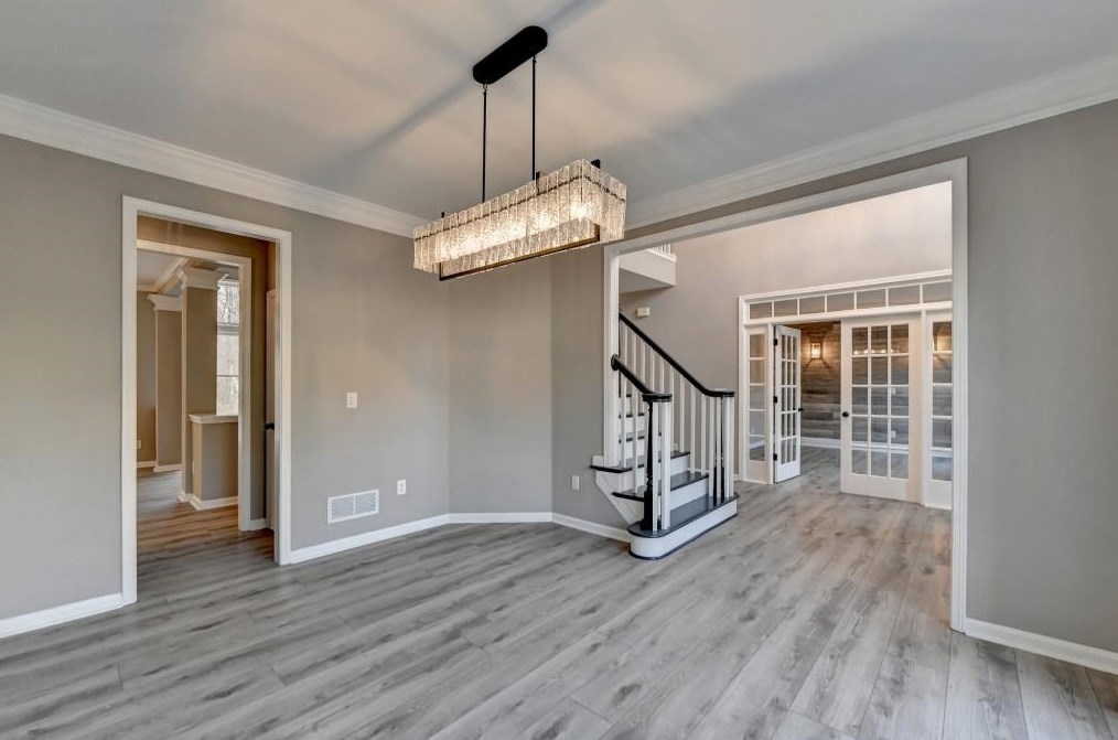 2184 Huntcrest Way, Lawrenceville GA 30043-8126 exterior