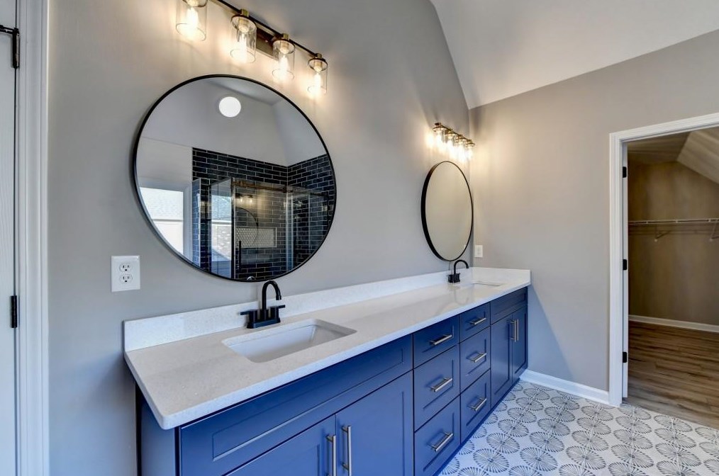 2184 Huntcrest Way, Lawrenceville GA 30043-8126 exterior