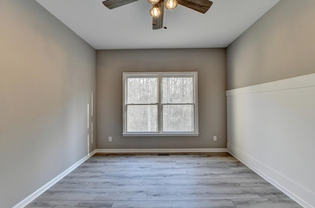 2184 Huntcrest Way, Lawrenceville GA 30043-8126 exterior