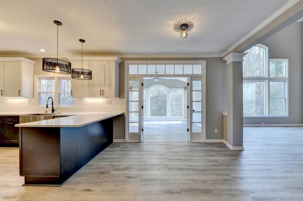 2184 Huntcrest Way, Lawrenceville GA 30043-8126 exterior