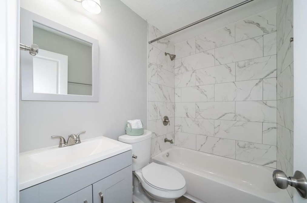 3421 Villa Cir, Atlanta GA  30354-2819 exterior