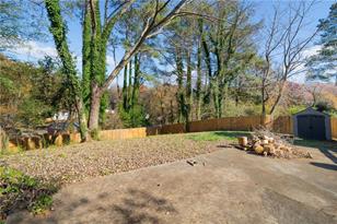 3421 Villa Cir SE - Photo 11