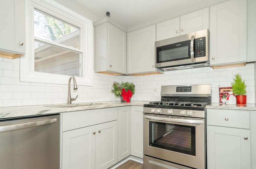 3421 Villa Cir, Atlanta GA  30354-2819 exterior
