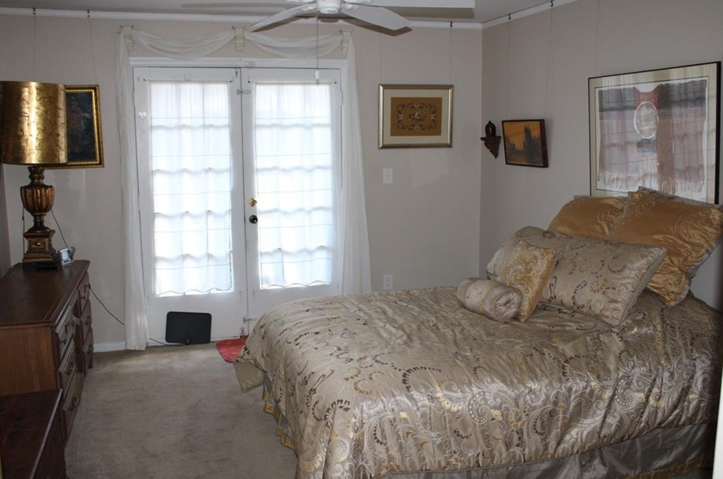 1125 Moorestown Cir, Decatur GA  30033-2750 exterior