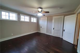 945 Deckner Ave SW - Photo 9