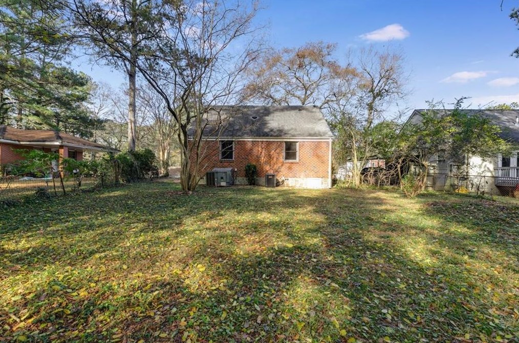 1644 Columbia Cir, Decatur GA  30032-4607 exterior