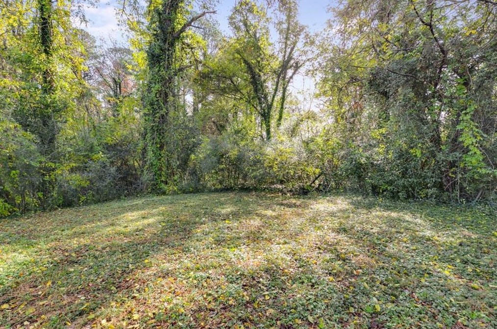 1644 Columbia Cir, Decatur GA  30032-4607 exterior