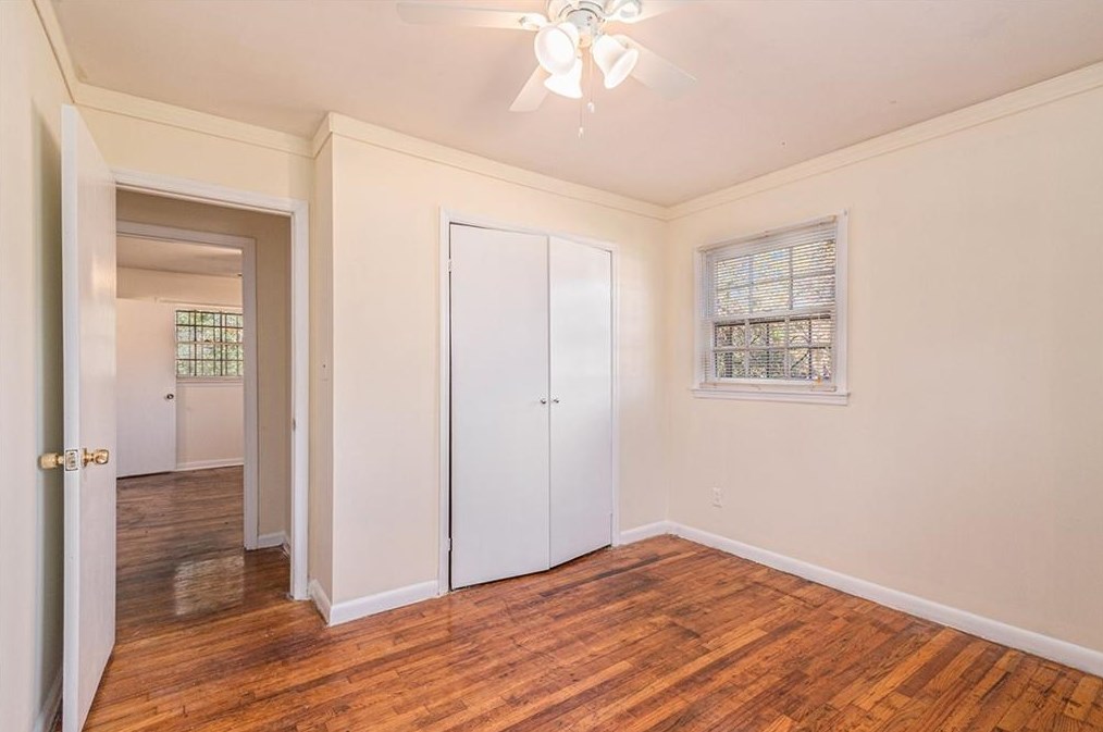 2071 Bluffton Way, Decatur GA  30035-2306 exterior