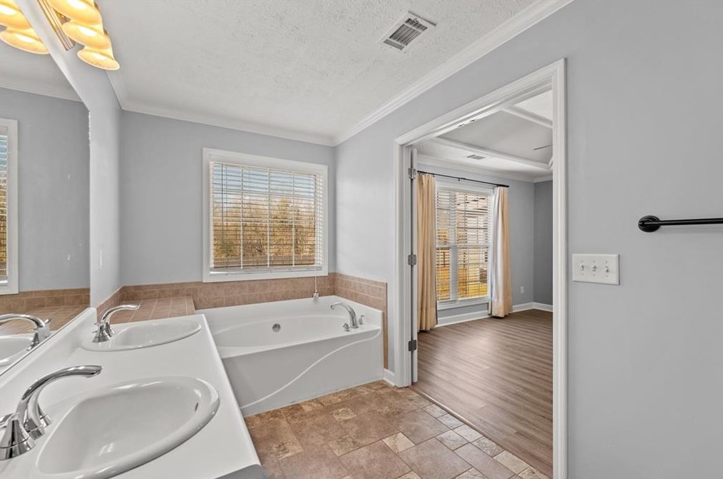931 Jefferson Walk Cir, Jefferson GA  30549-5586 exterior