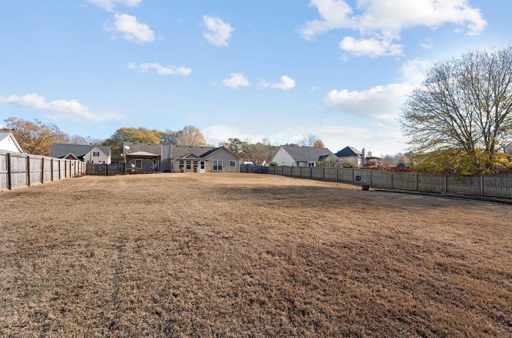 931 Jefferson Walk Cir, Jefferson GA  30549-5586 exterior