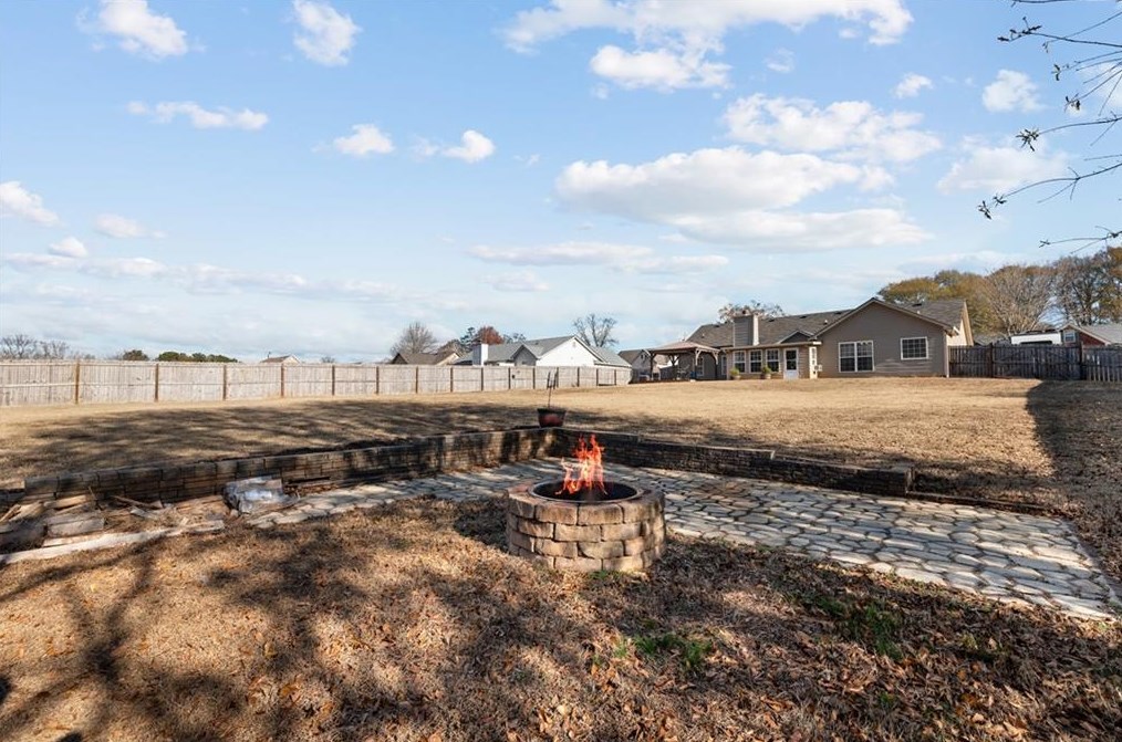 931 Jefferson Walk Cir, Jefferson GA  30549-5586 exterior