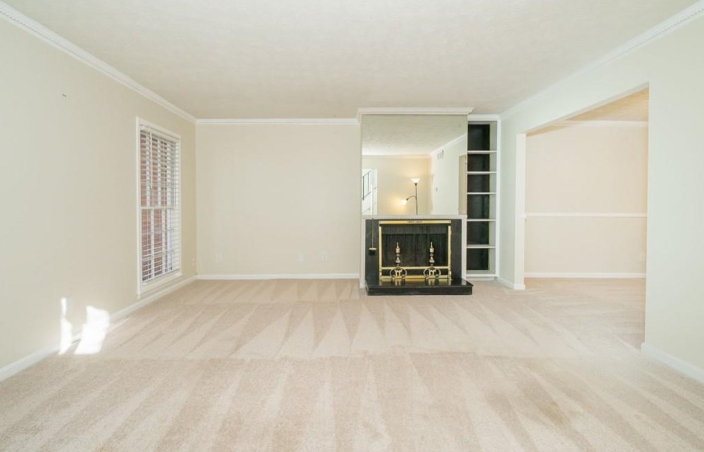 2902 Lavista Way, Decatur GA  30033-1108 exterior