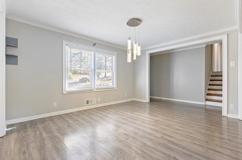 618 Rae Dr, Lawrenceville GA  30044-5641 exterior