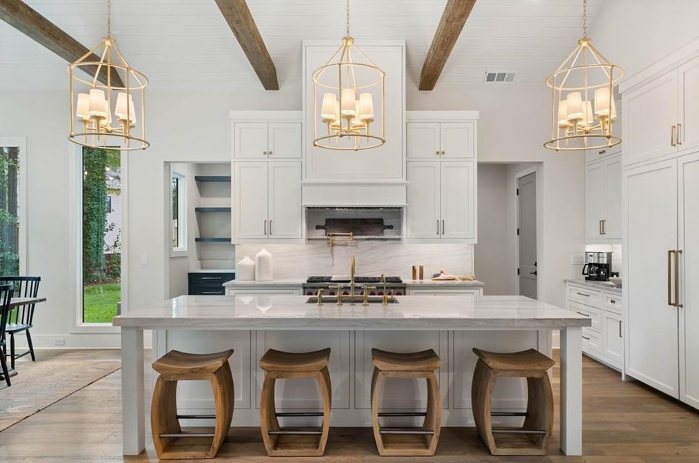 135 Mayfield Cir, Alpharetta GA  30009-1533 exterior