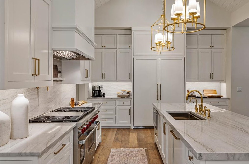 135 Mayfield Cir, Alpharetta GA  30009-1533 exterior