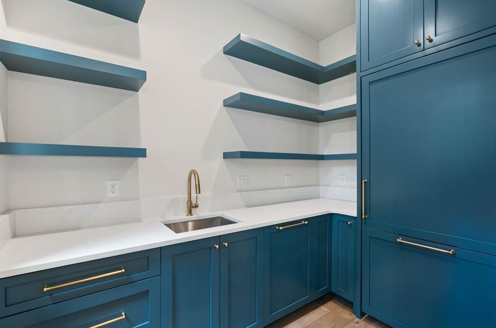 135 Mayfield Cir, Alpharetta GA  30009-1533 exterior